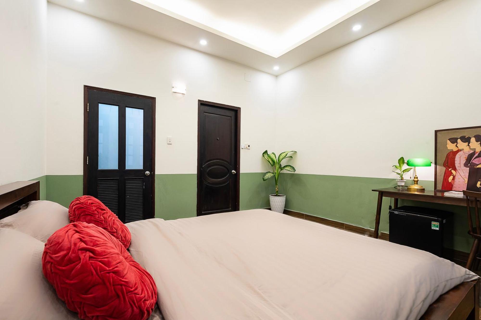 הו צ'י מין סיטי A Little Saigon Hotel - Bui Vien Walking Street מראה חיצוני תמונה