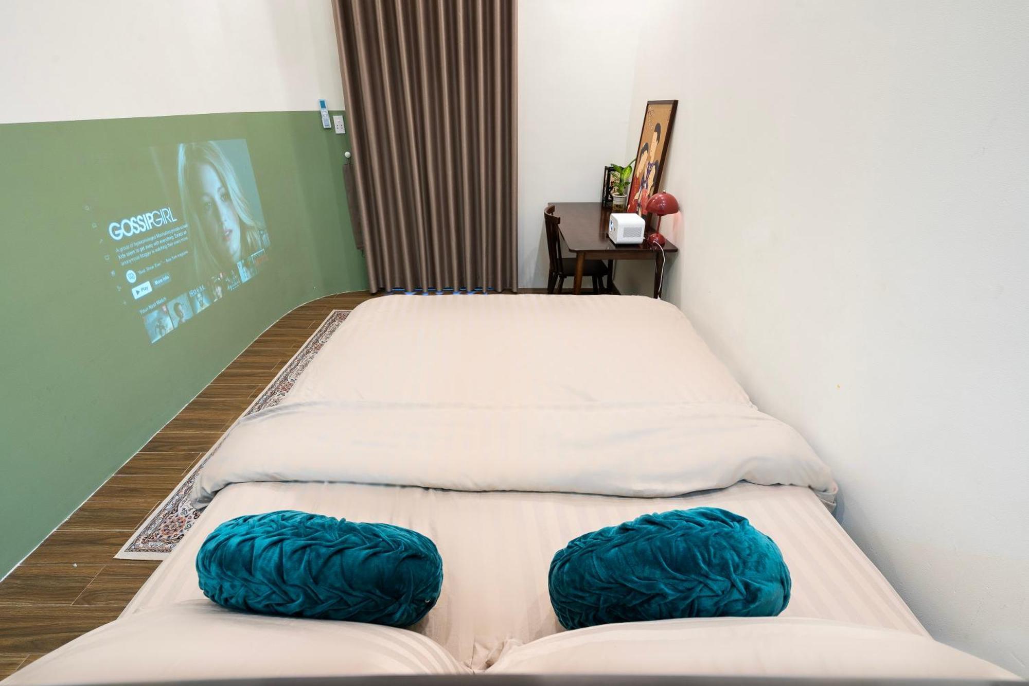 הו צ'י מין סיטי A Little Saigon Hotel - Bui Vien Walking Street מראה חיצוני תמונה